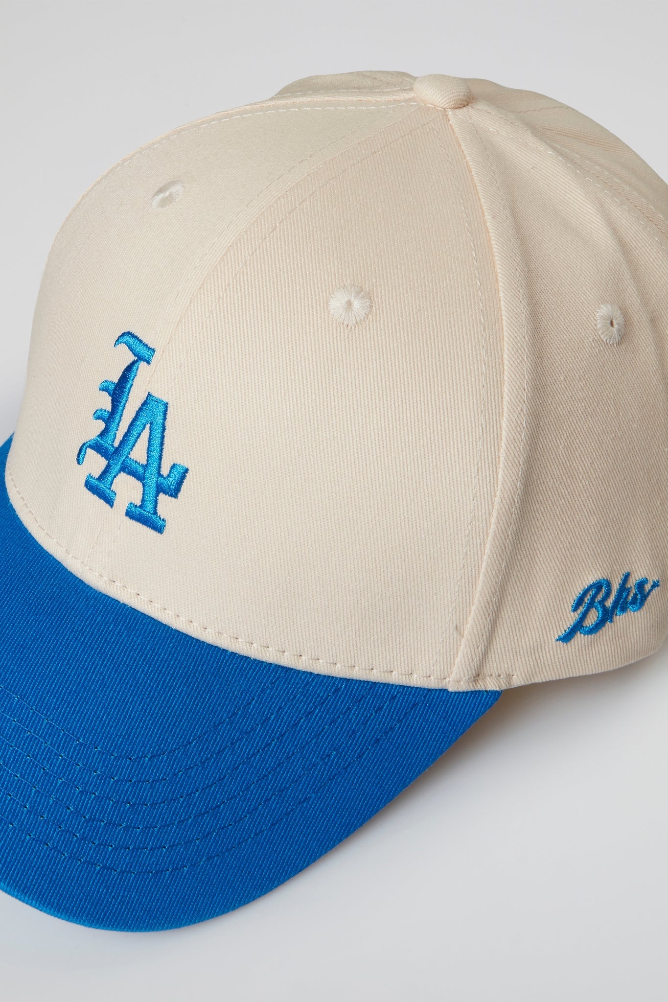 BHYPE LA HAT BEIGE LIGHT BLUE