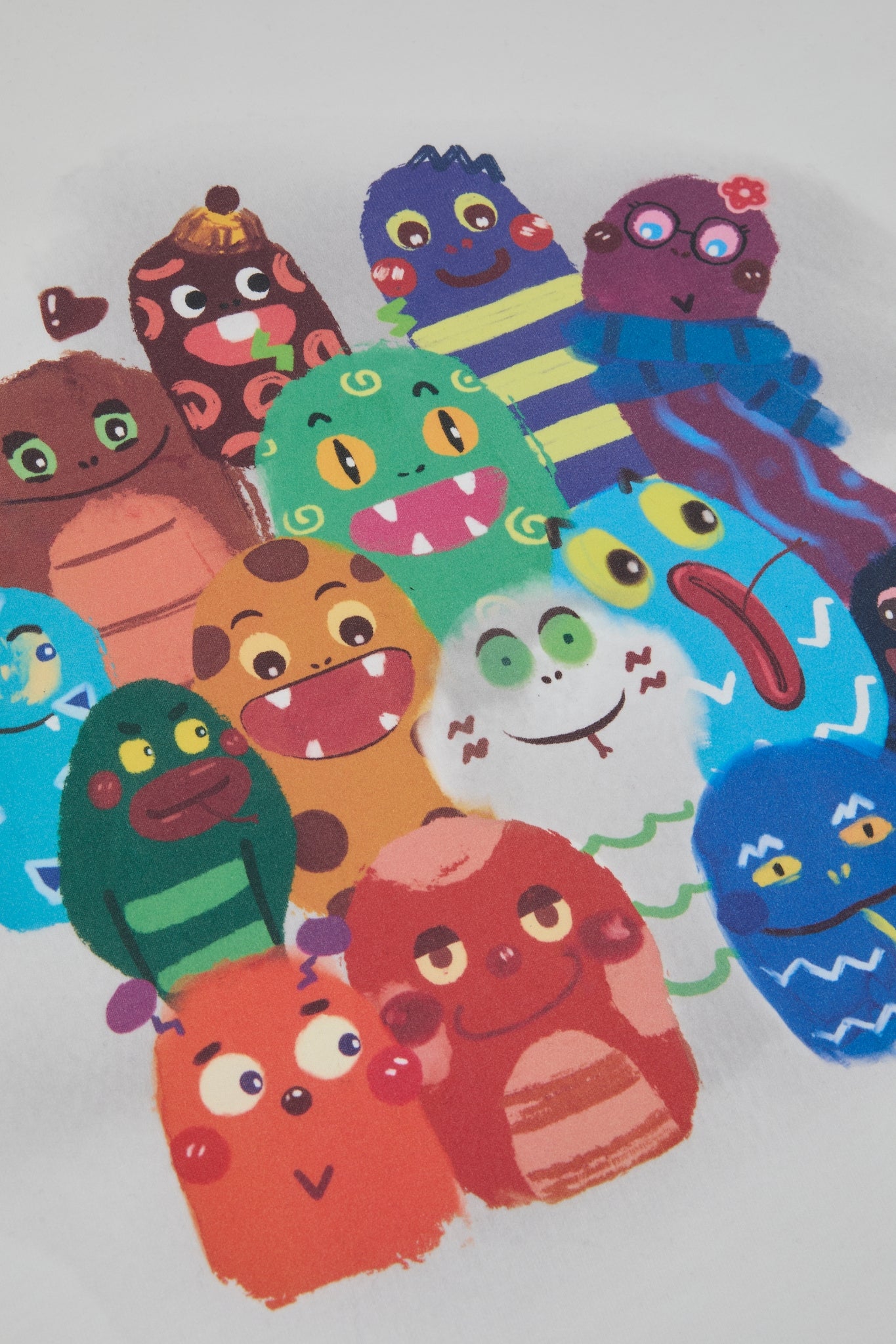 DUMIST - RAINBOW MONSTERS WHITE TSHIRT