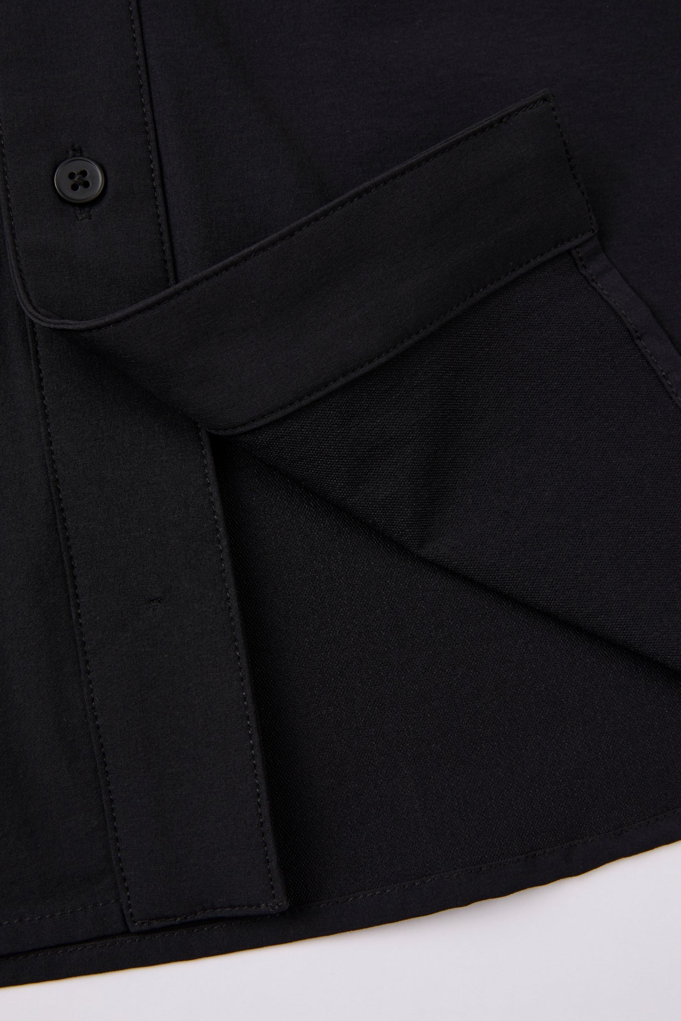 DUMIST - BASIC BLACK LONG SLEEVES SHIRT