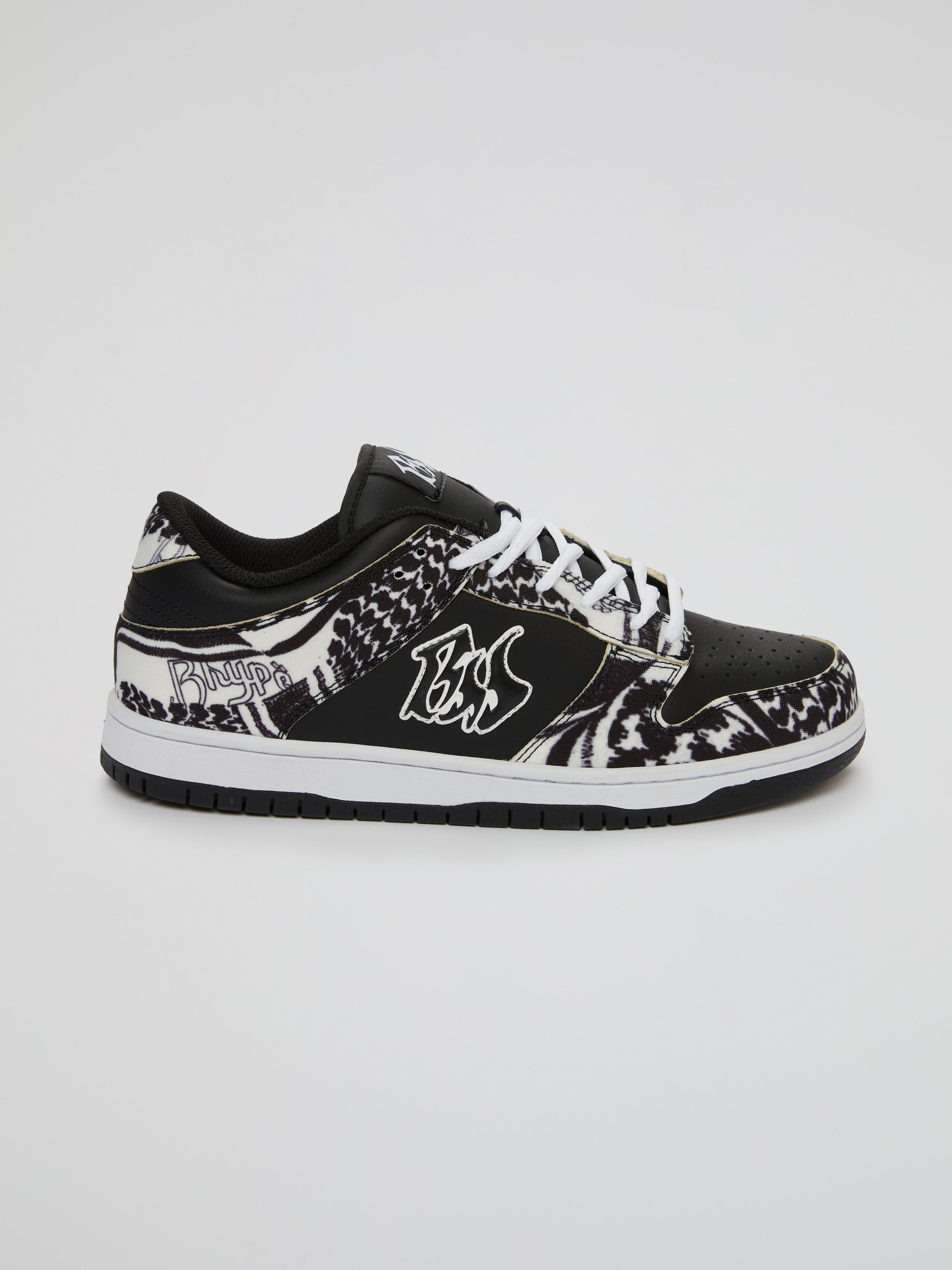 BHYPE SOCIETY EXCLUSIVE SNEAKERS - HALF BLACK KEFFIYEH