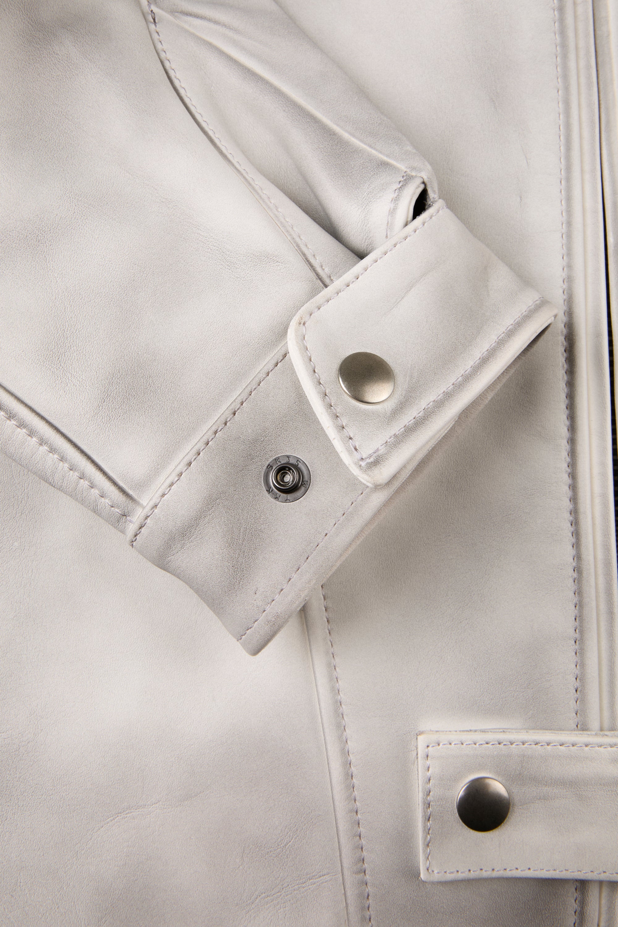 Dumist – White Leather Biker Jacket