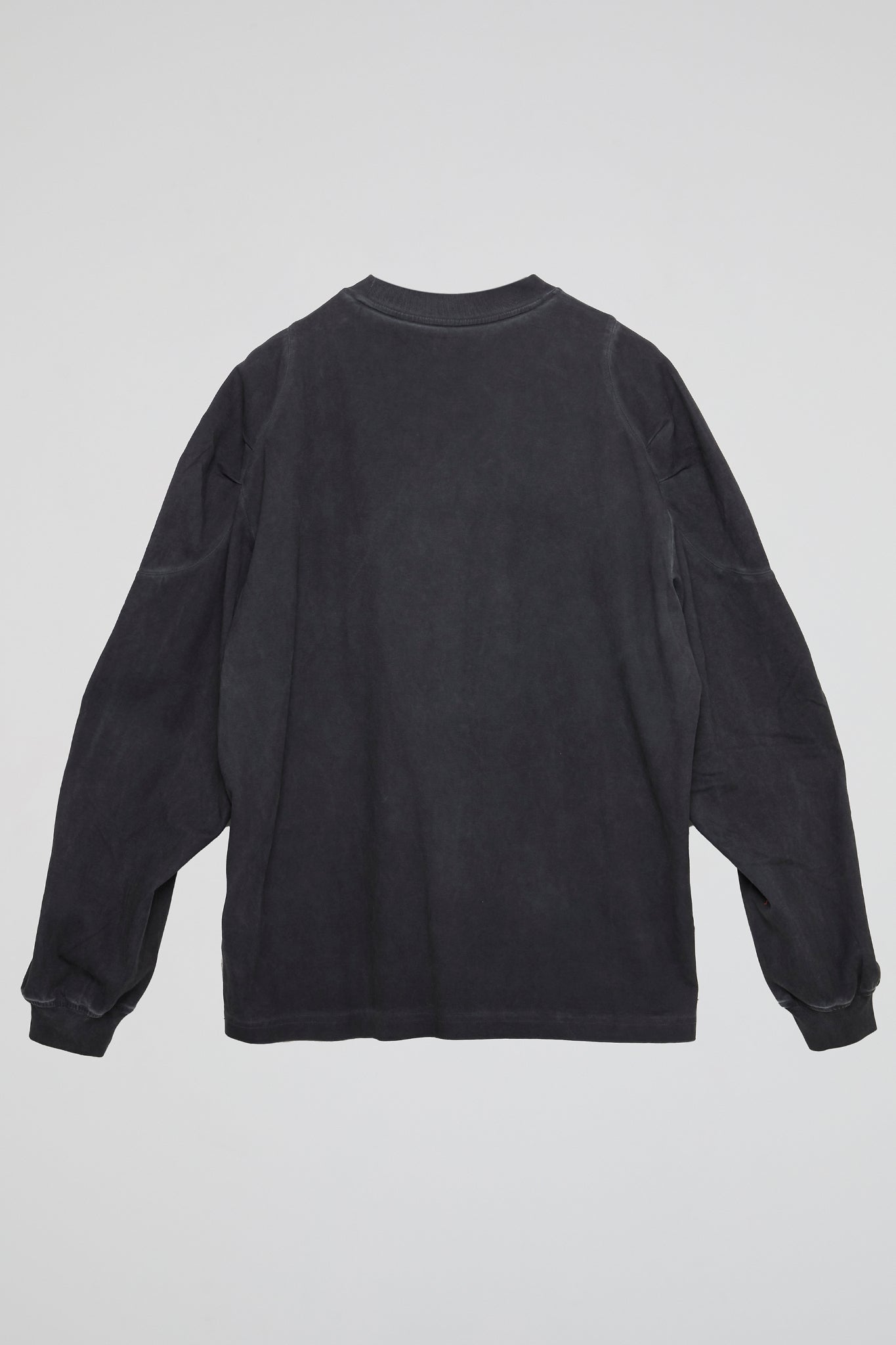 DUMIST KOREA BLACK STONE WASH LONG SLEEVES