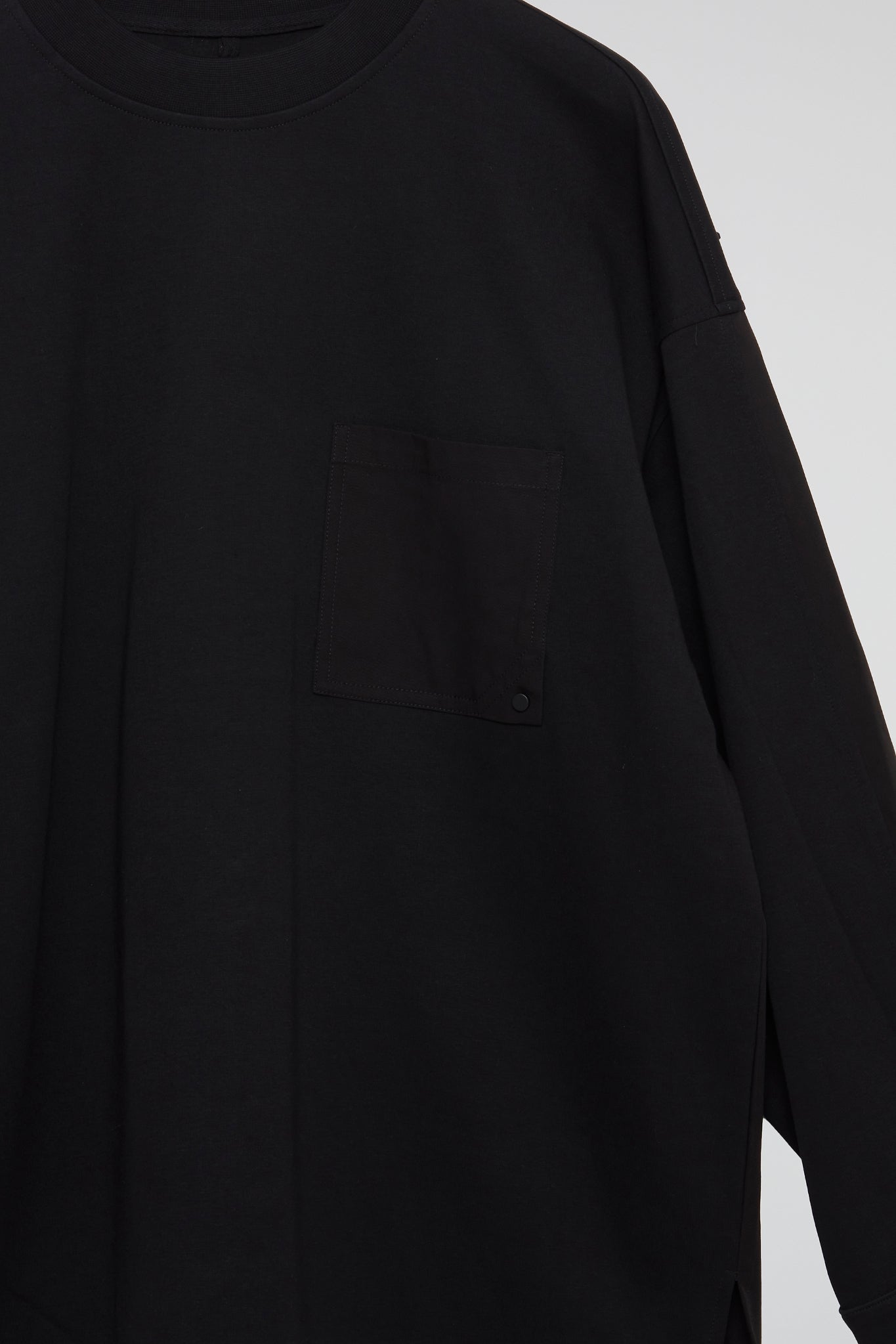 DUMIST KOREA BLACK LONG SLEEVES