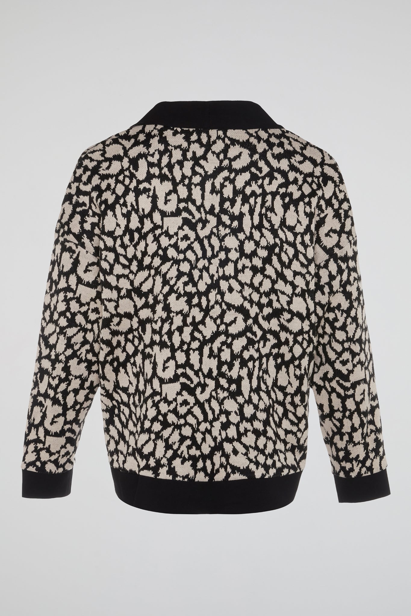 DUMIST KOREA ANIMAL PATTERN LONGSLEEVE CARDIGAN