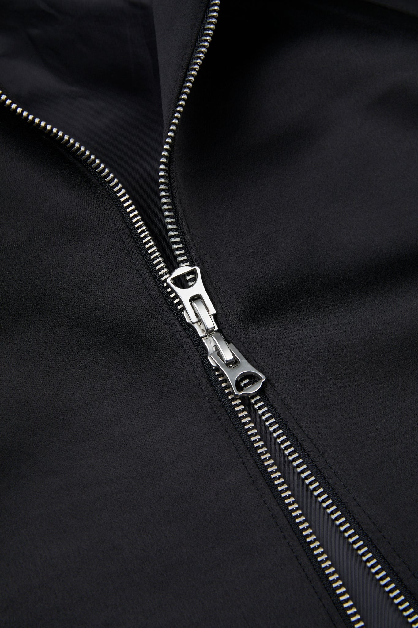 Dumist Black Cropped Zip Jacket