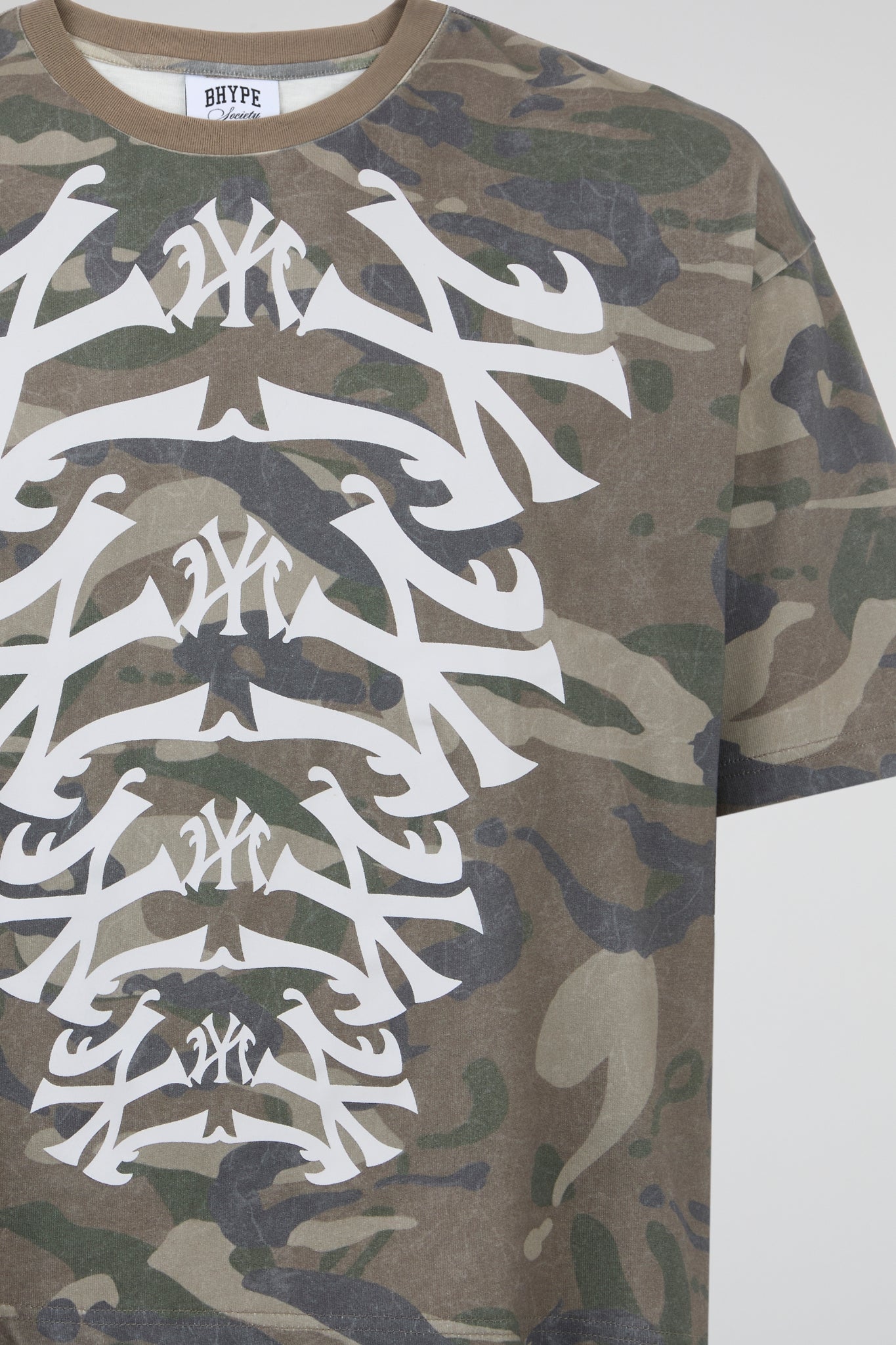 BHYPE CAMO SKELETON NY RIB CAGE BOXY TEE