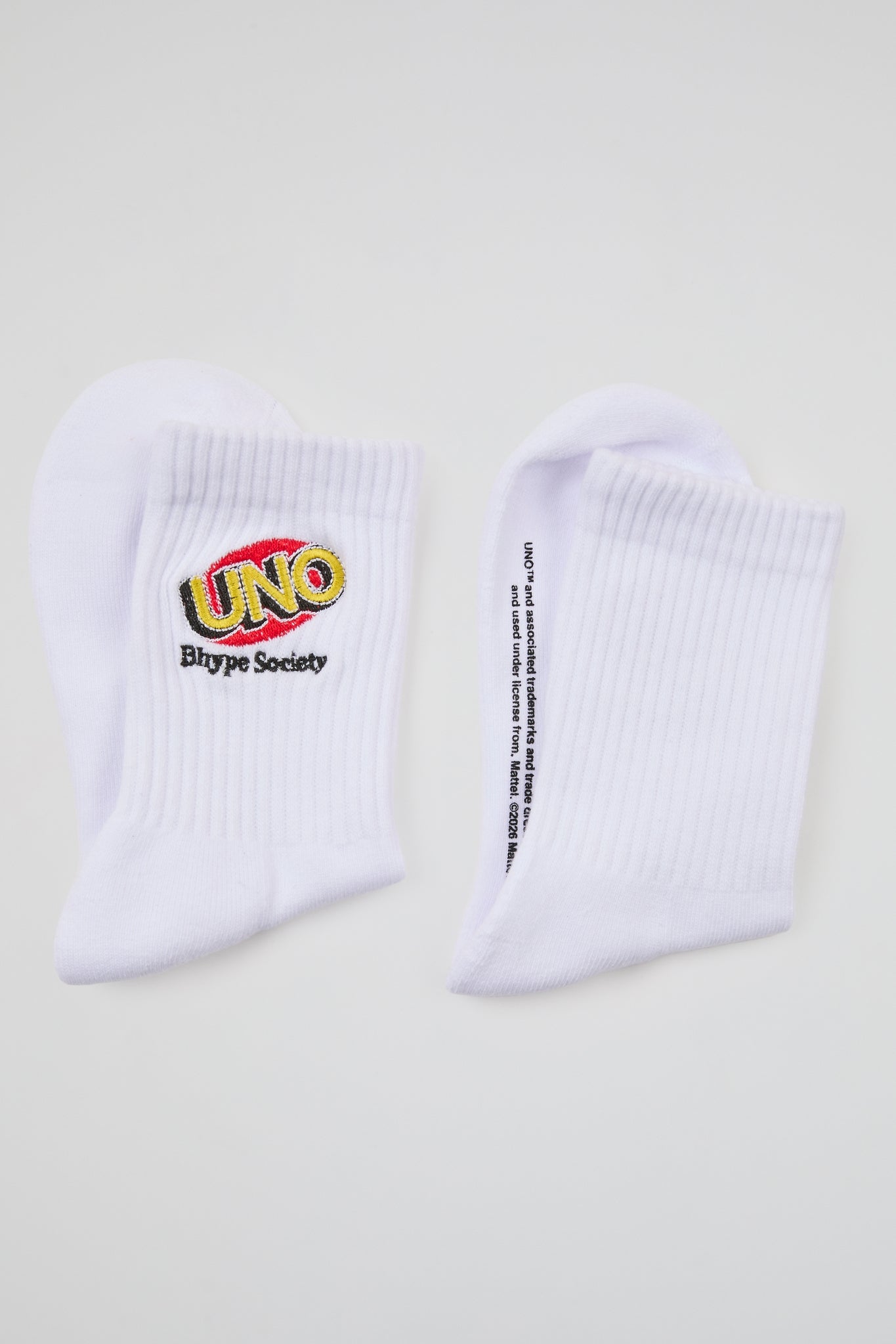 BHYPE x UNO® LOGO EMBROIDERED CREW SOCKS – WHITE