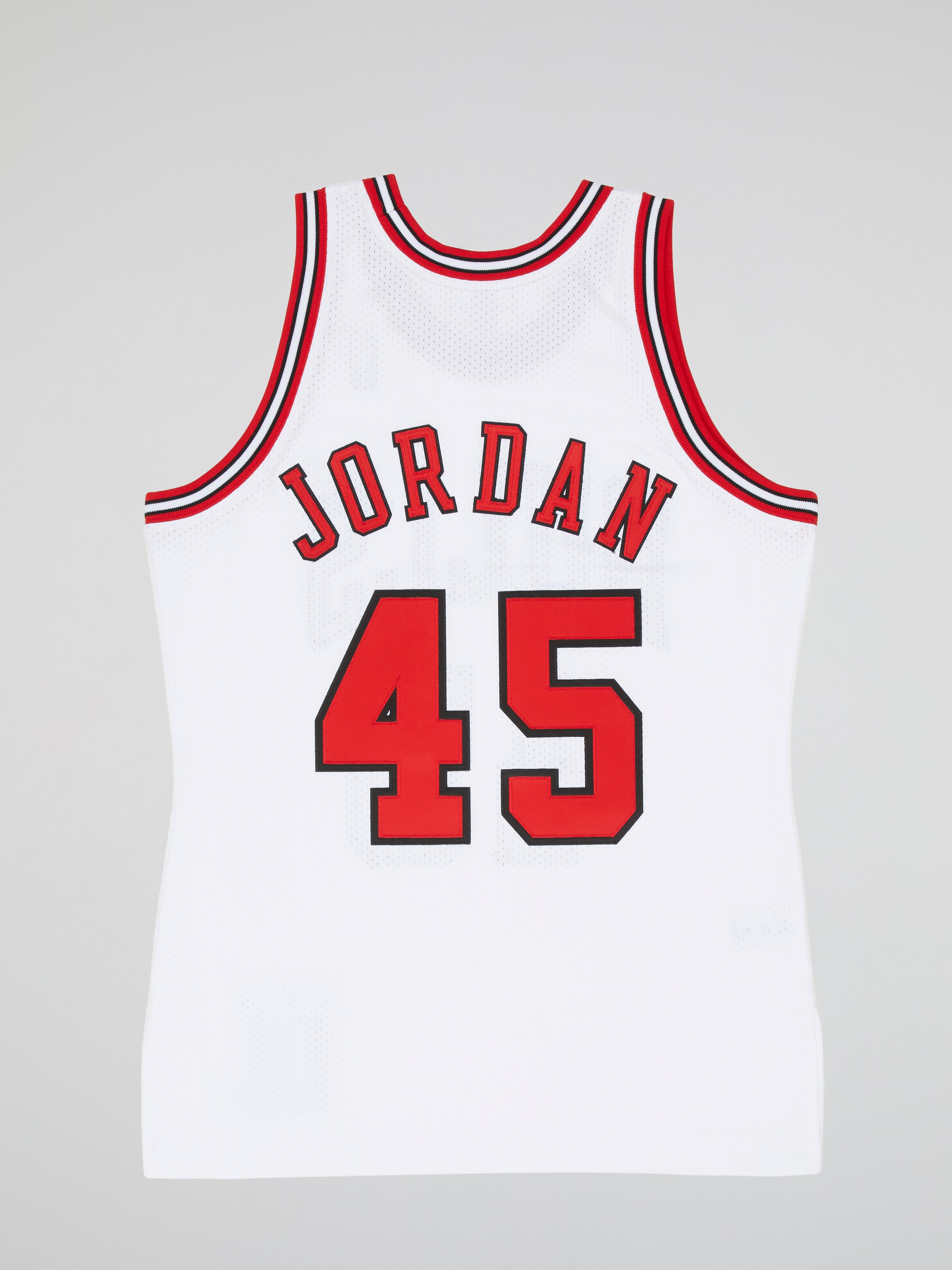 Mitchell & Ness Authentic AWAY Jersey Chicago Bulls 1994-95 Michael Jordan