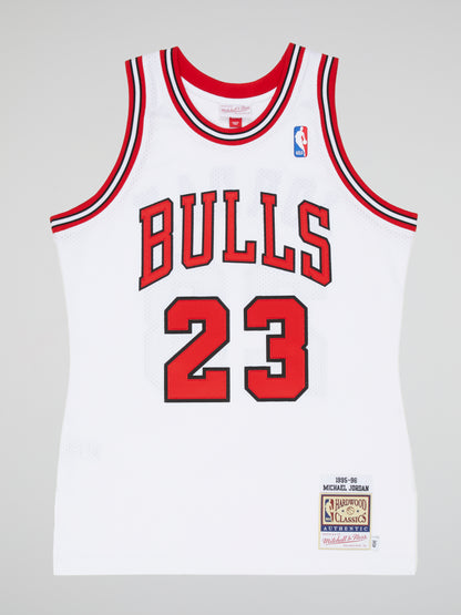 Mitchell & Ness Authentic AWAY Jersey Chicago Bulls 1995-96 Michael Jordan