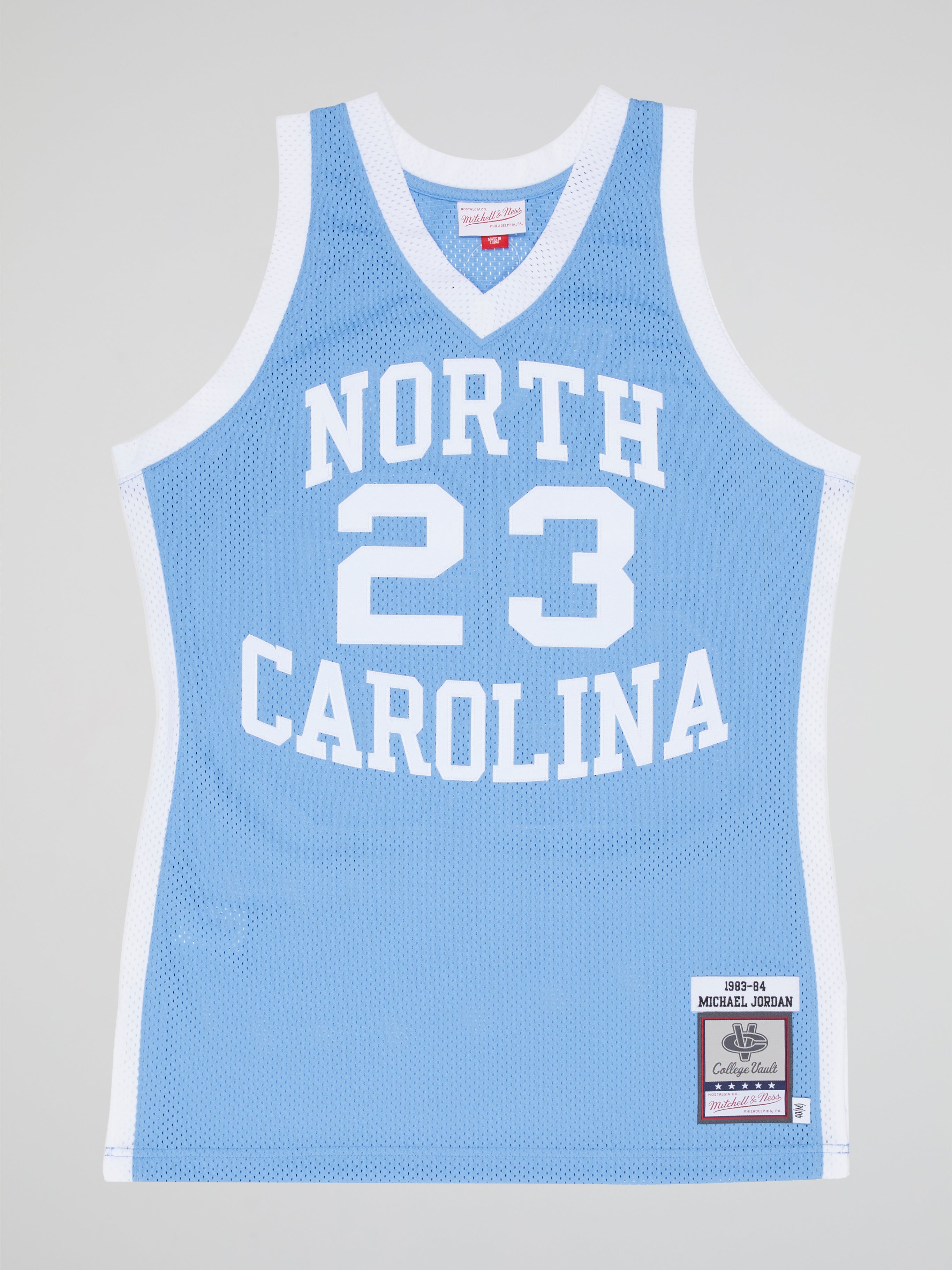 Mitchell & Ness Authentic Michael Jordan University Of North Carolina 1983 HOME Jersey